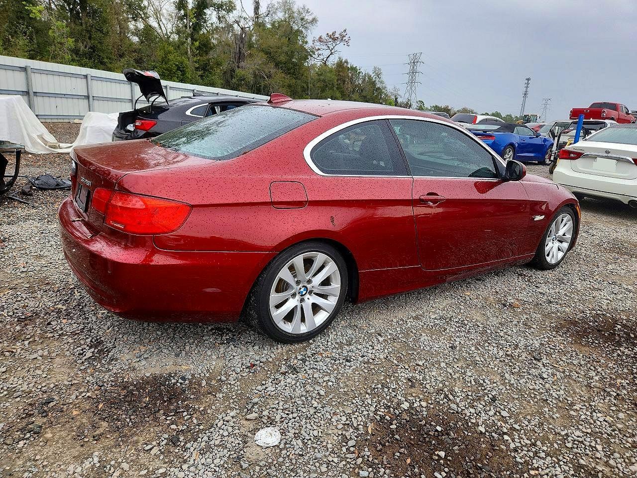 2011 BMW 328 I - Фото 3