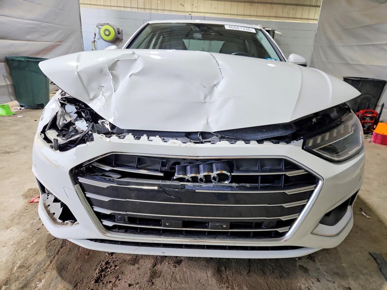 2021 Audi A4 Premium Plus 40 - Фото 5