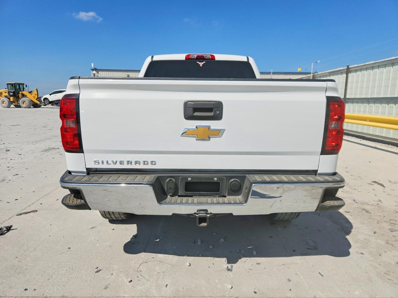 2016 Chev Silverado - Image 6