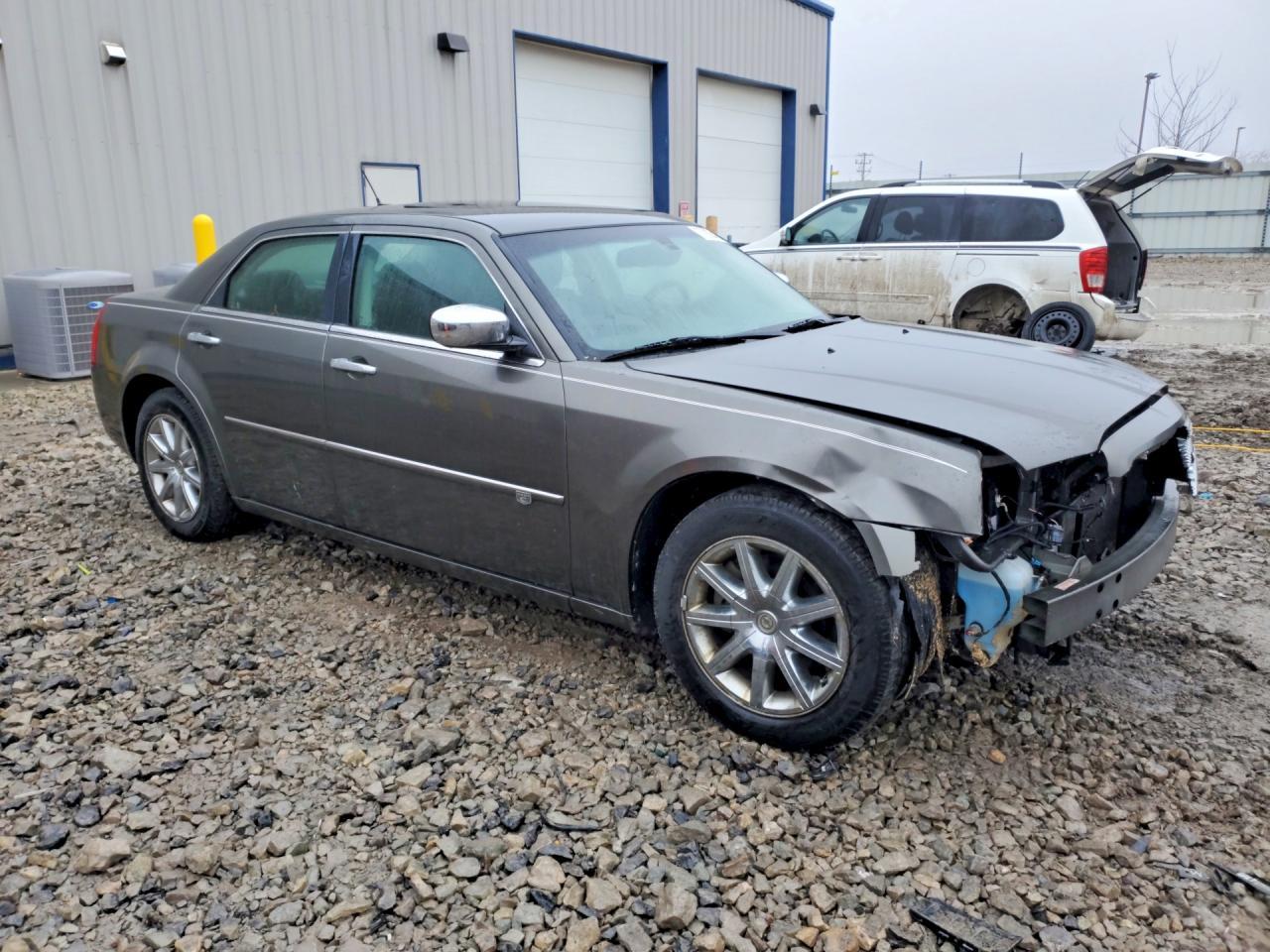 2008 Chrysler 300C - Фото 4