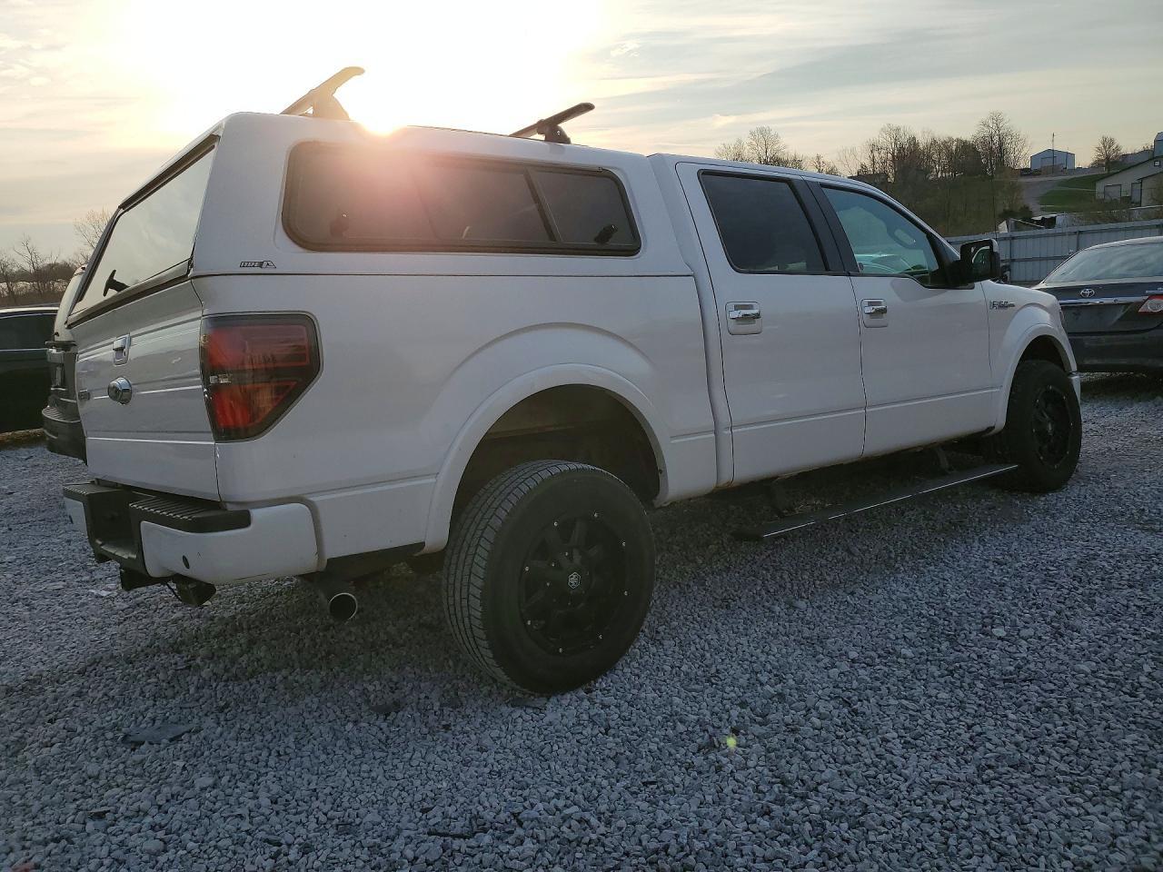 2011 Ford F150 Supercrew - Фото 3