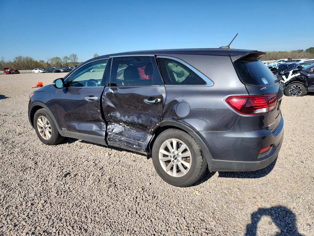 2019 Kia Sorento Lx V6 - Image 2