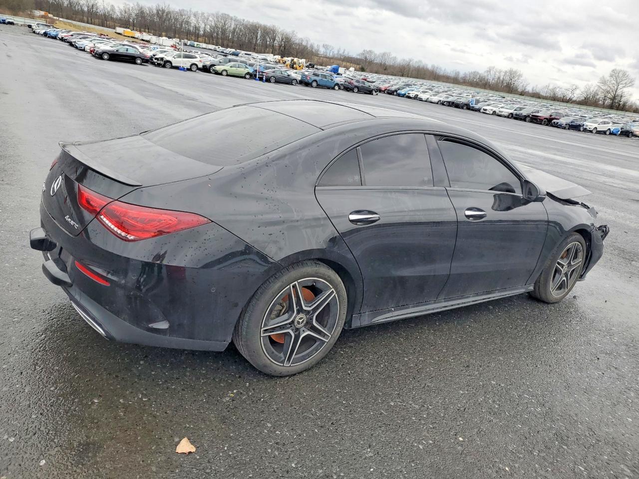 2022 Mercedes-Benz Cla 250 4Matic - Фото 3