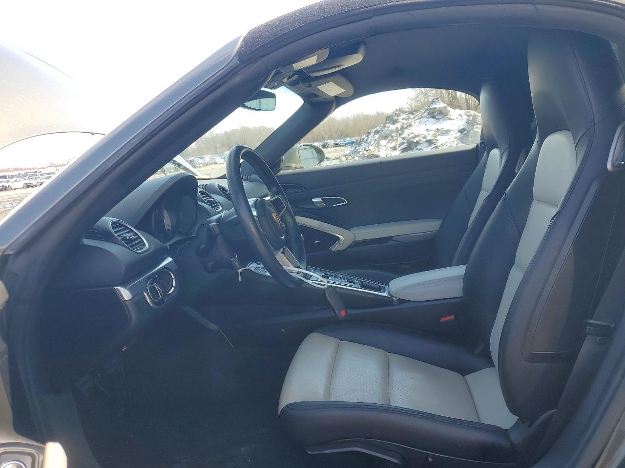 2022 Porsche Boxster Base - Фото 7