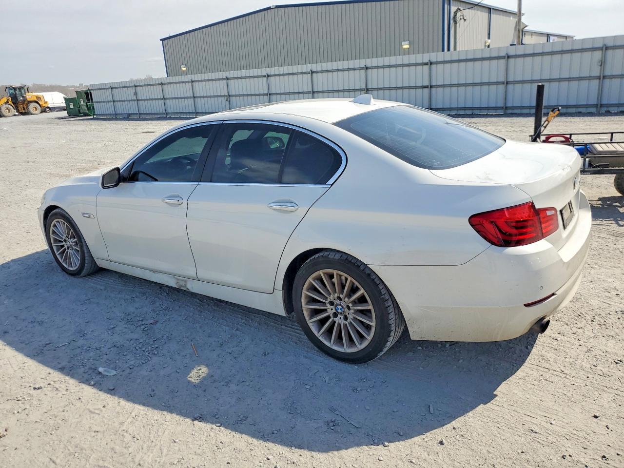 2013 BMW 535 I - Фото 2