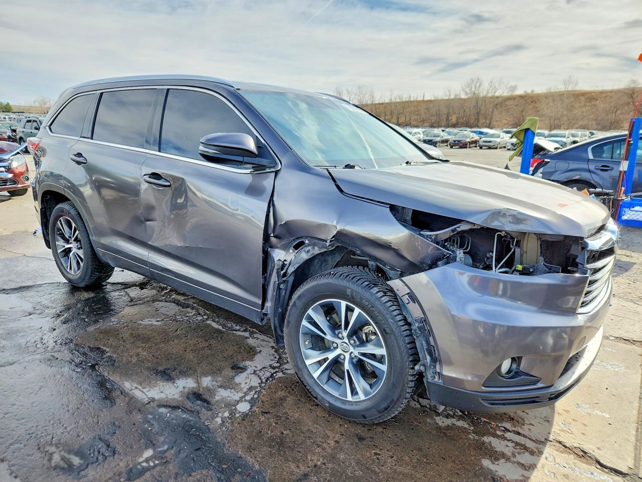 2016 Toyota Highlander Xle - Фото 4