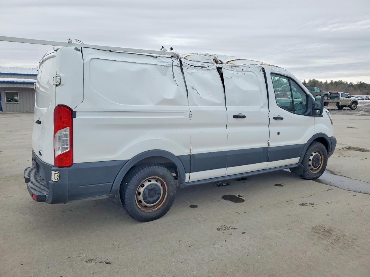 2018 Ford Transit T-150 Utility / Service Van - Image 3