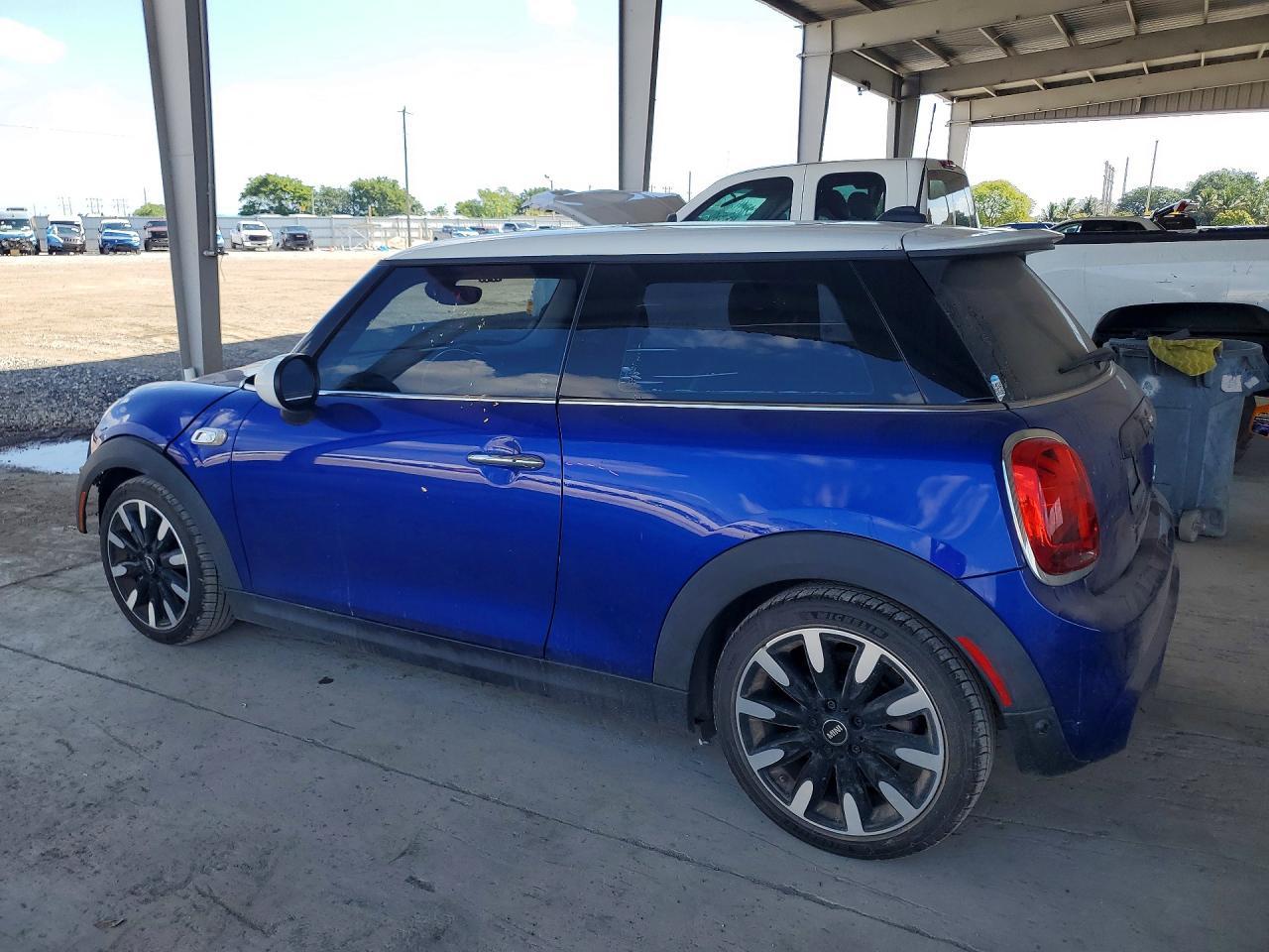 2019 Mini Cooper S - Фото 2
