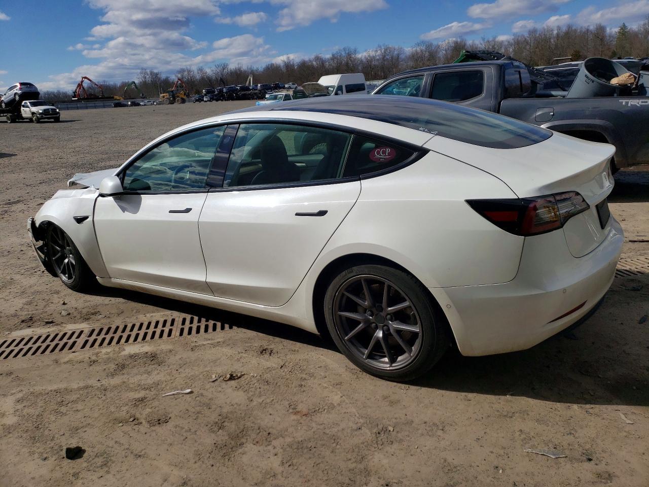 2021 Tesla Model 3 - Image 2