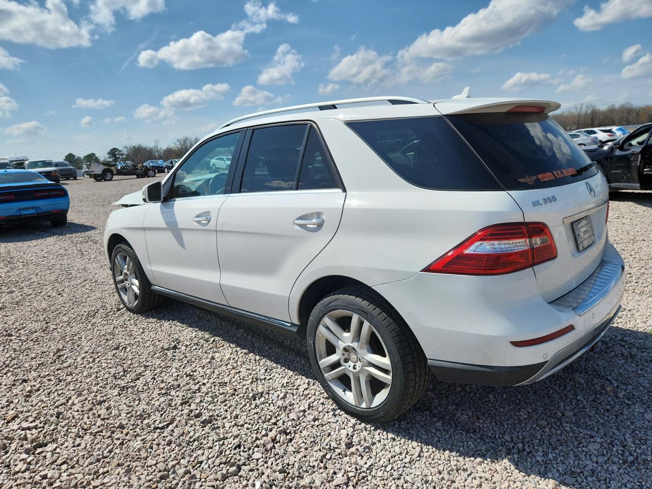 2014 Mercedes-Benz Ml 350 Bluetec - Image 2