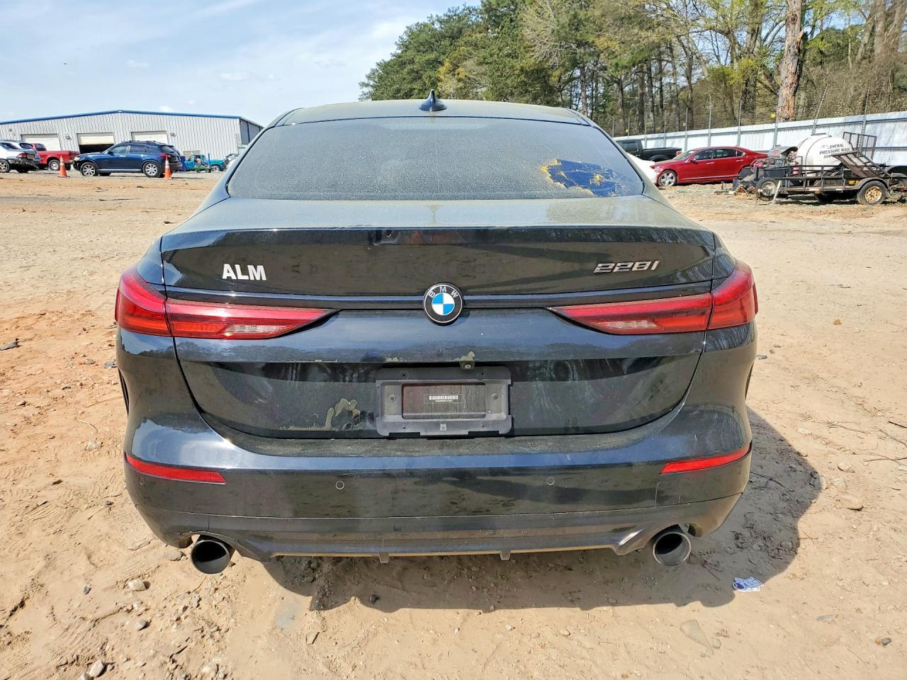 2021 BMW 228I - Фото 6