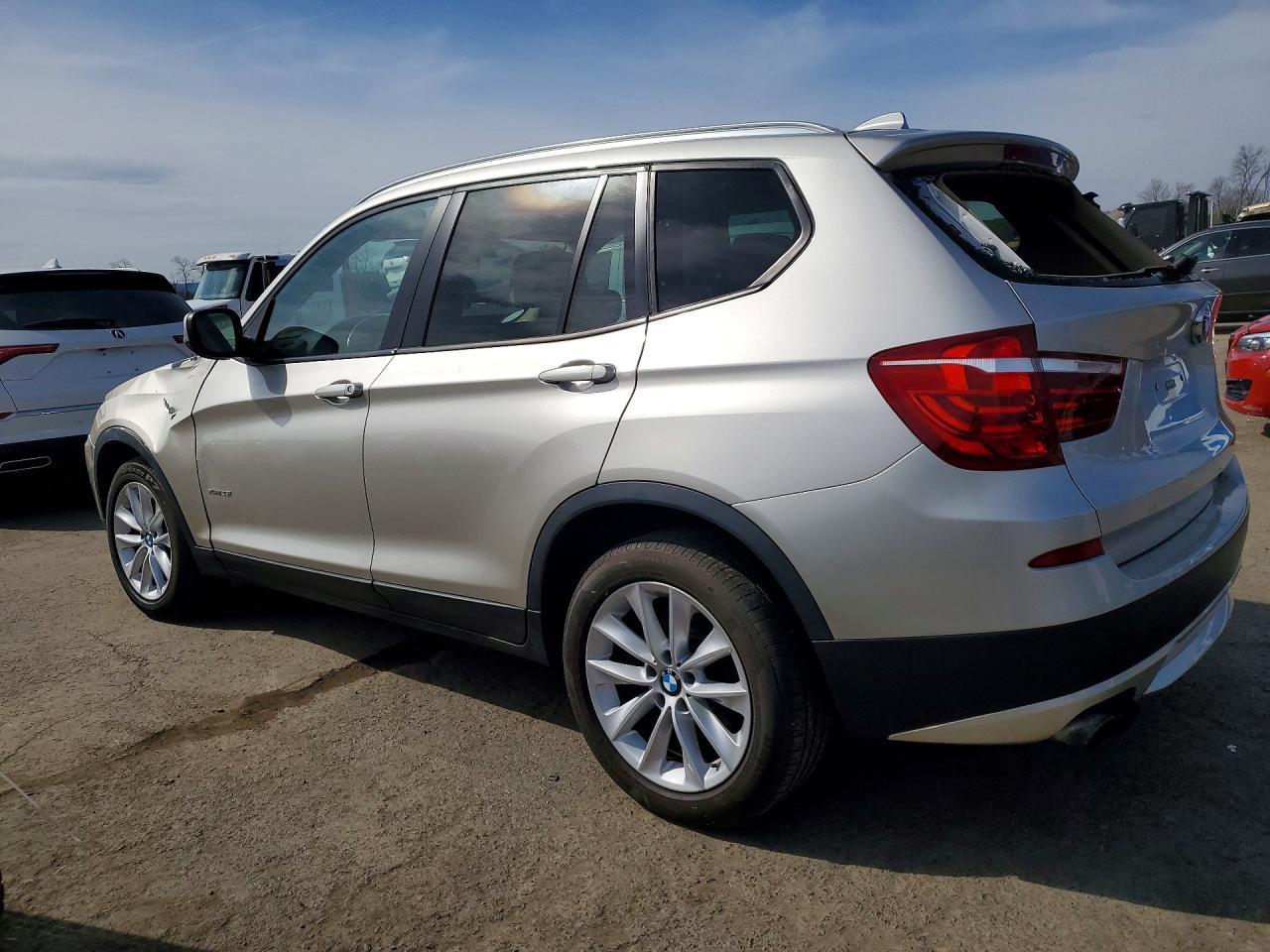 2013 BMW X3 xDrive28I - Image 2
