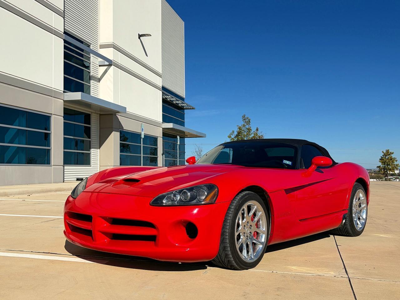 2004 Dodge Viper Srt-10 - Image 2
