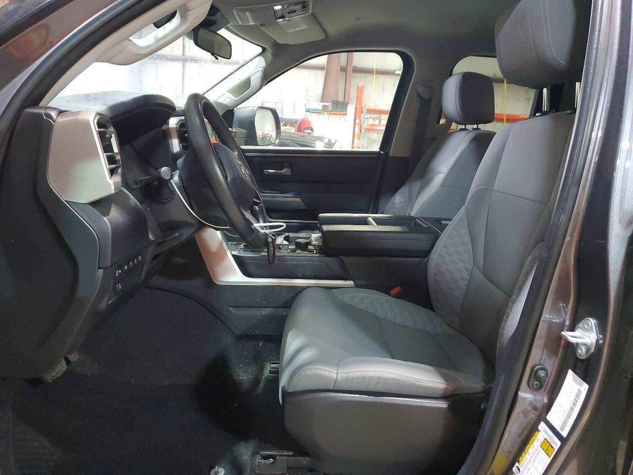 2023 Toyota Tundra Double Cab Sr - Фото 7