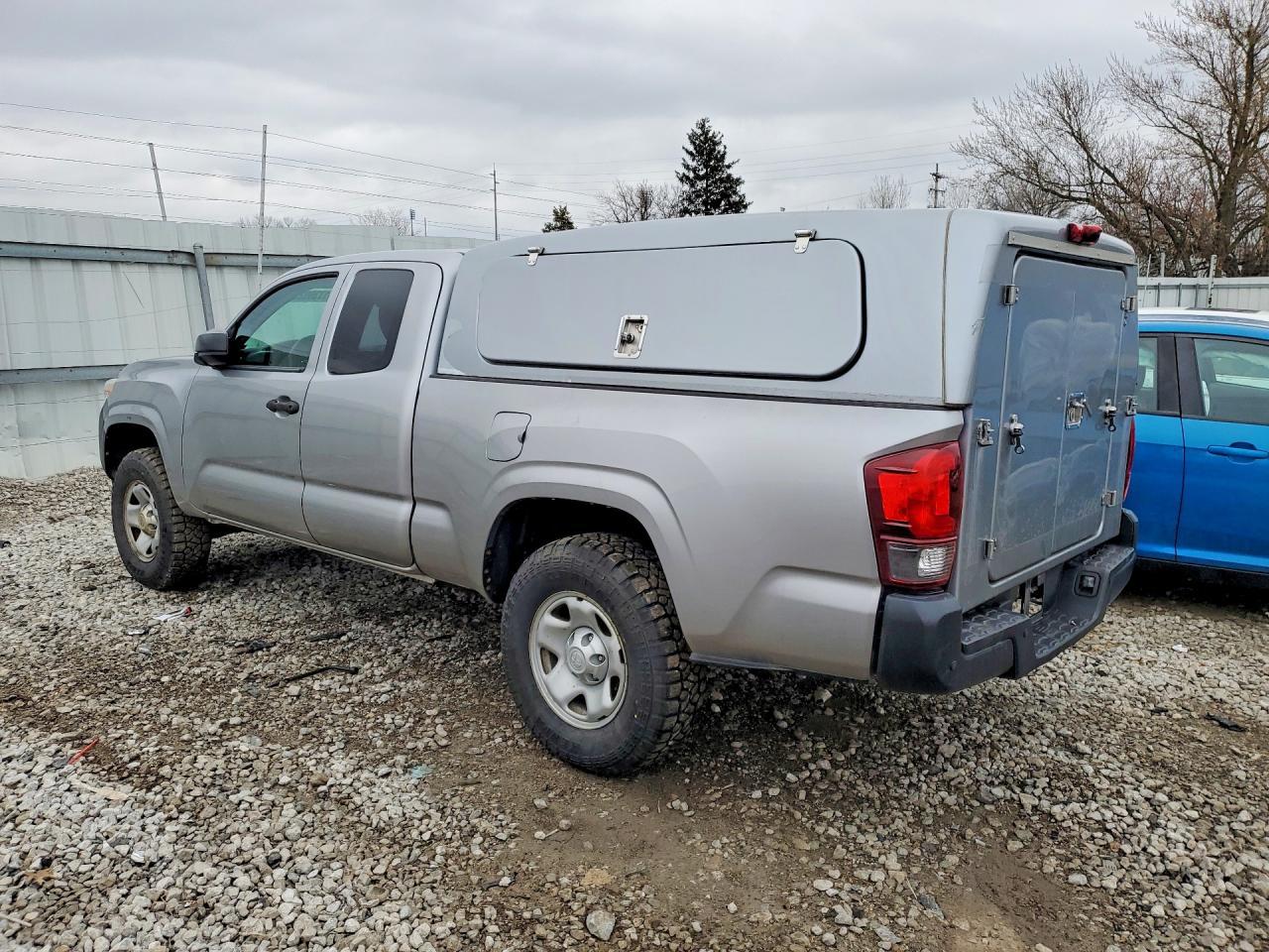 2020 Toyota Tacoma Sr 2.7L 4C Ext Cab - Фото 2