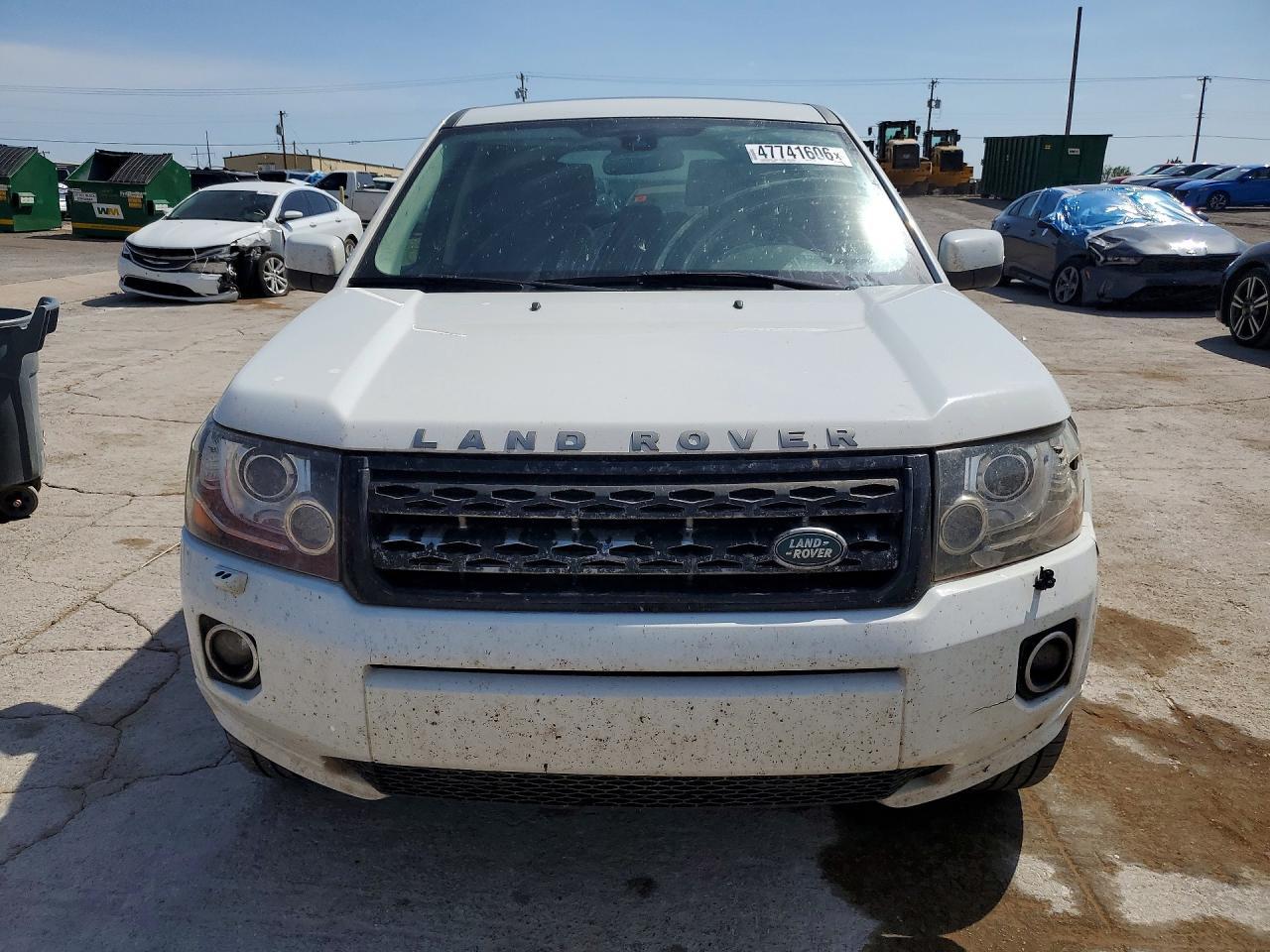 2014 Land Rover Lr2 Hse - Image 5
