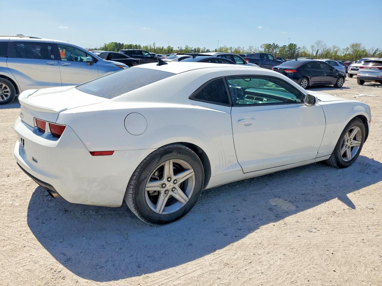 2012 Chev Camaro - Фото 3