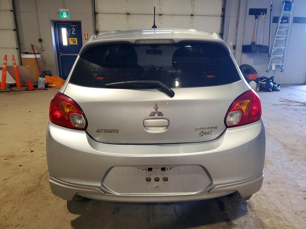 2015 Mitsubishi Mirage De - Фото 6