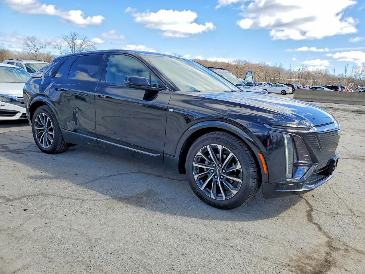 2025 Cadillac Lyriq Sport - Image 4