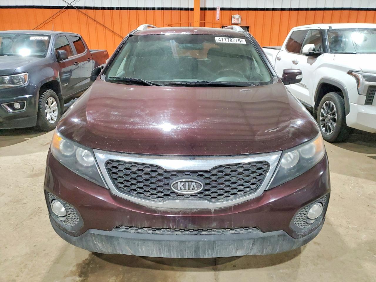 2013 Kia Sorento Lx - Image 5