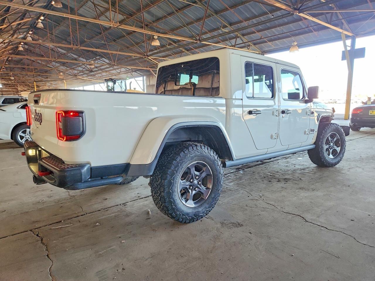 2020 Jeep Gladiator Rubicon - Image 3