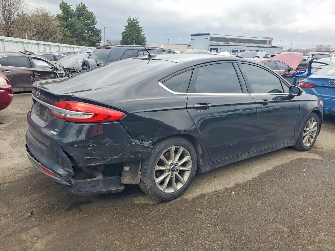 2017 Ford Fusion Se - Image 3