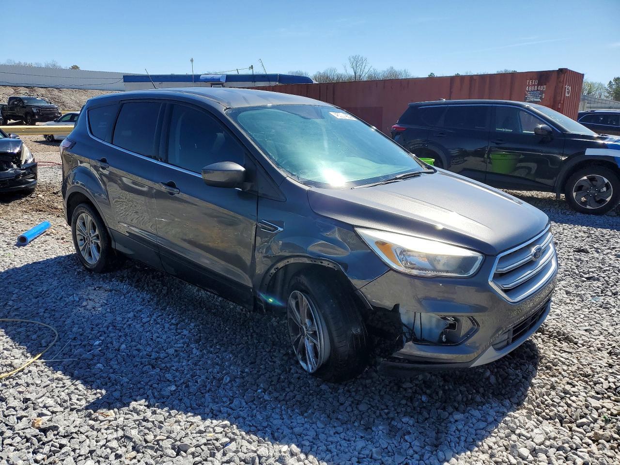 2017 Ford Escape Se - Фото 4