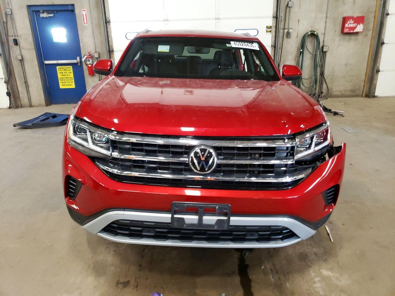 2022 Volkswagen Atlas Cross Sport Se - Фото 5