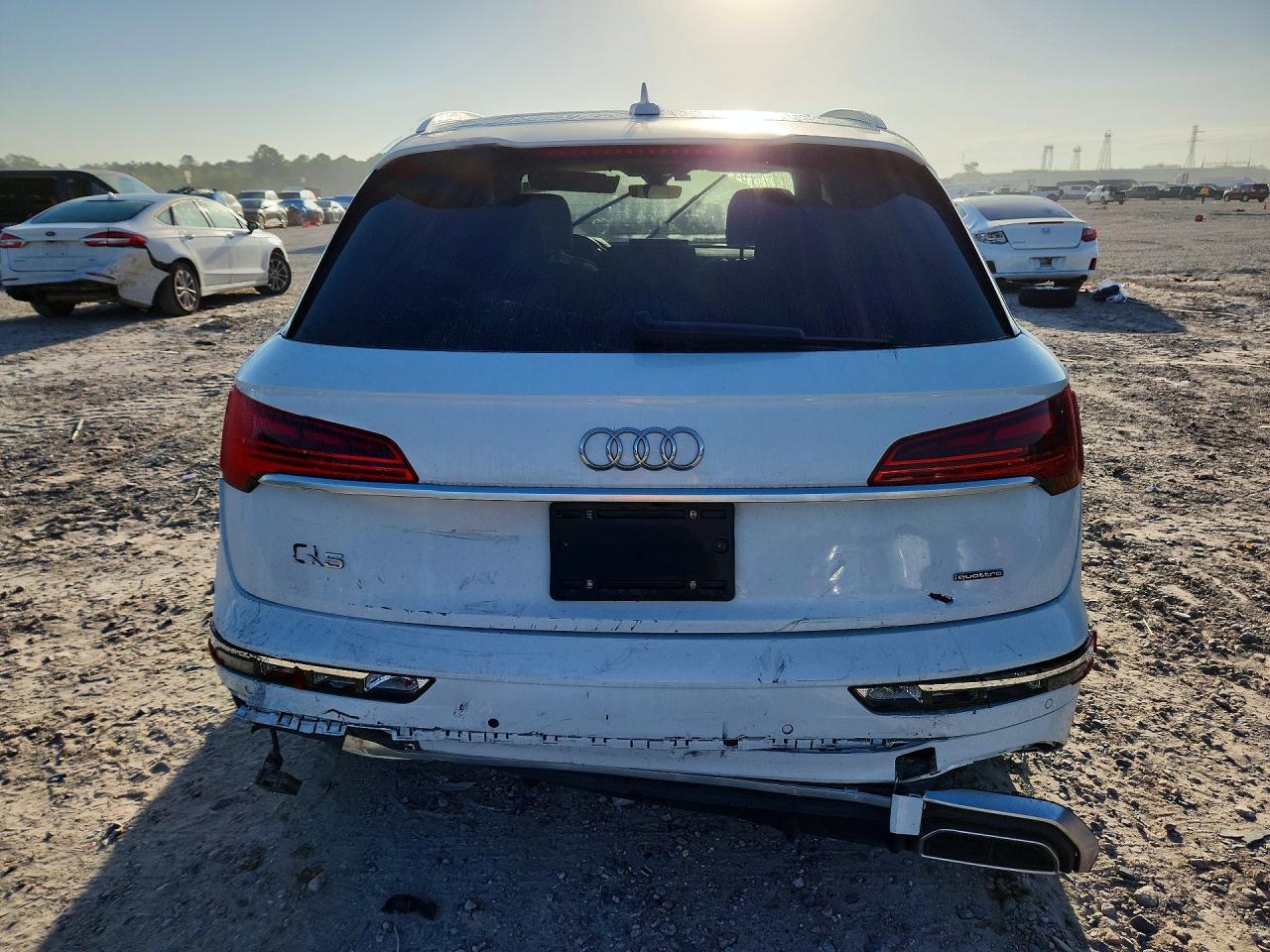 2024 Audi Q5 Prestige 45 - Image 6