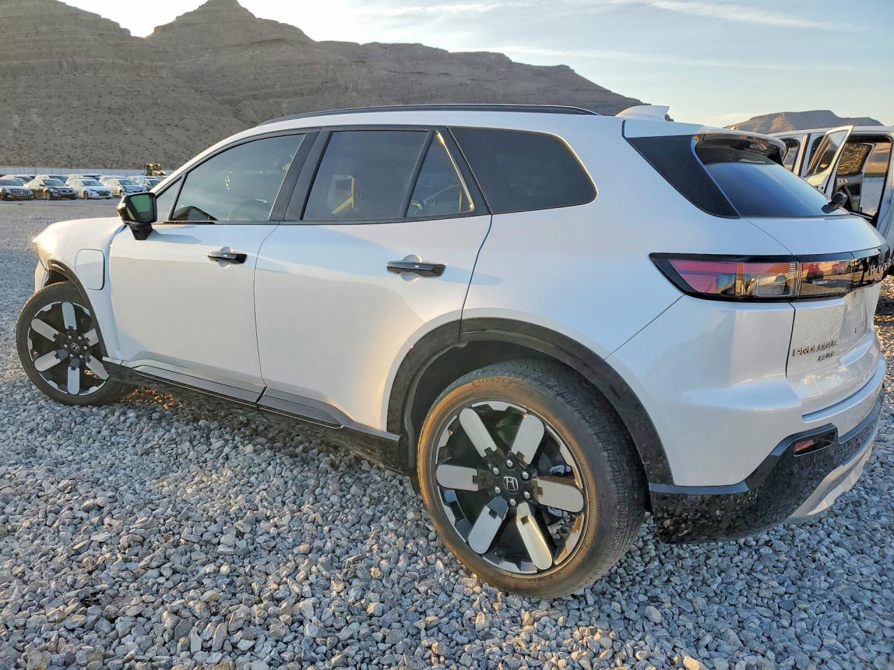 2025 Honda Prologue Elite - Image 2