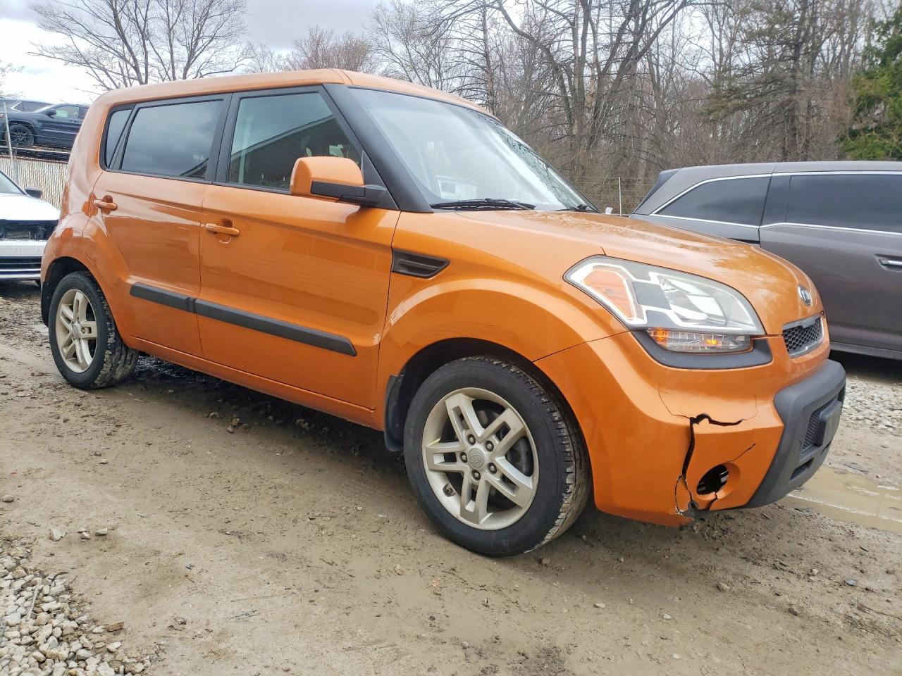 2011 Kia Soul + - Image 4