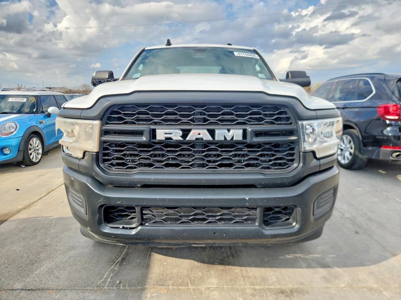 2022 Ram 2500 Tradesman 4Wd 6.4L V8 - Фото 5