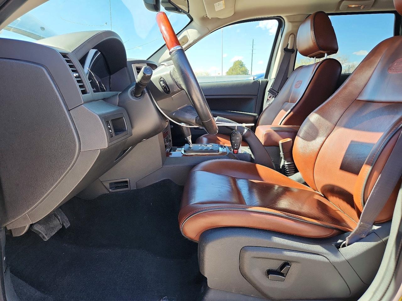 2009 Jeep Grand Cherokee Overland - Фото 7