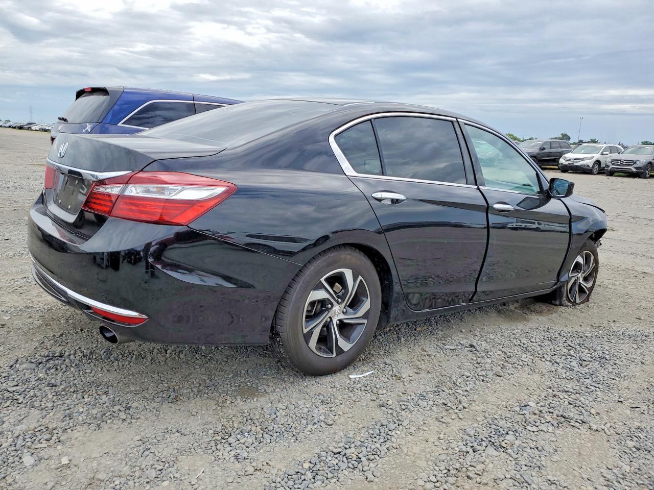 2016 Honda Accord Lx - Фото 3