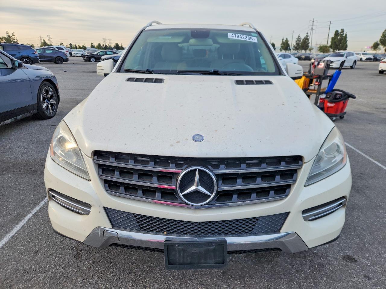 2012 Mercedes-Benz Ml 350 4Matic - Image 5