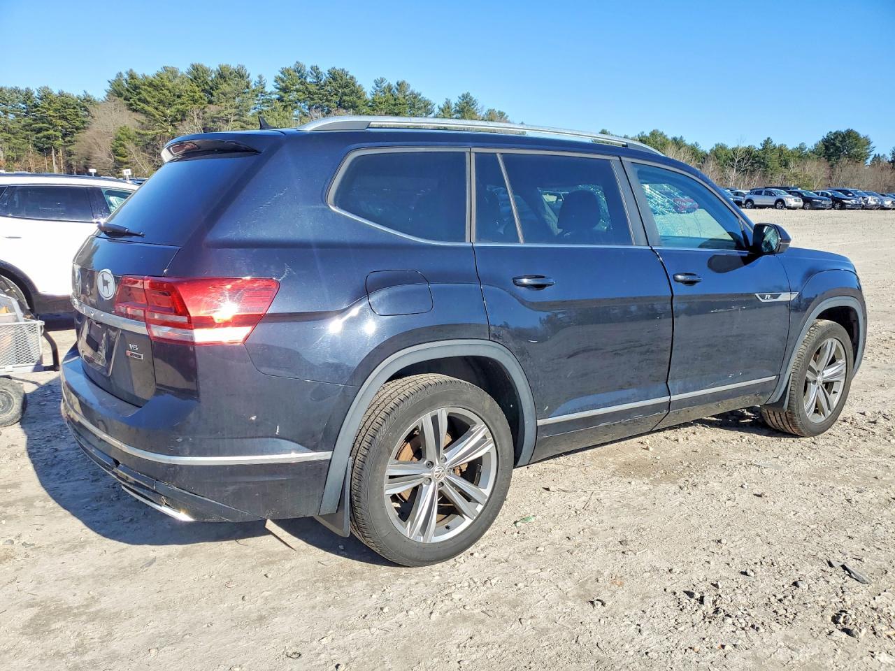 2018 Volkswagen Atlas Se - Фото 3