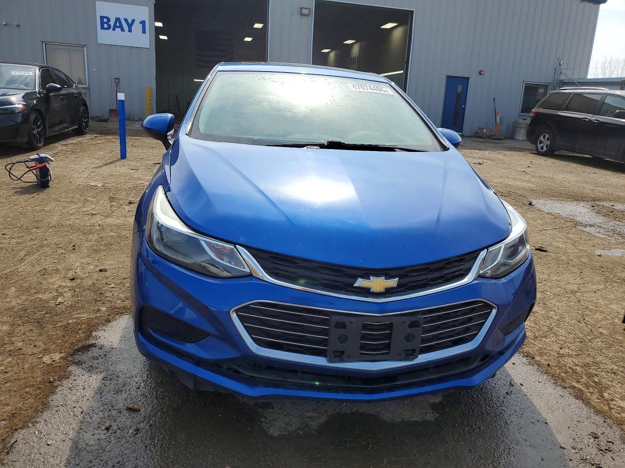 2018 Chevrolet Cruze Lt - Image 5