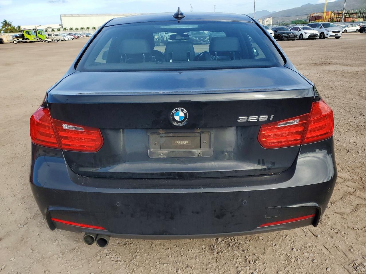 2015 BMW 328 I - Фото 6