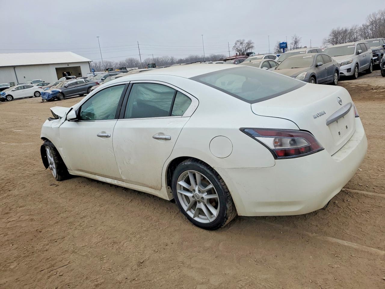 2014 Nissan Maxima 3.5 S - Фото 2