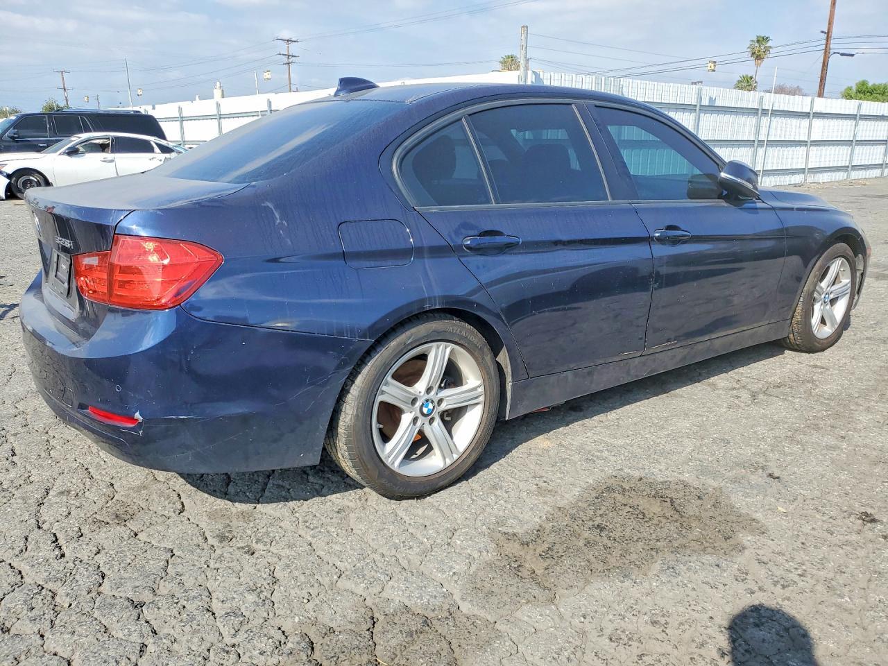 2014 BMW 328 I Sulev - Фото 3