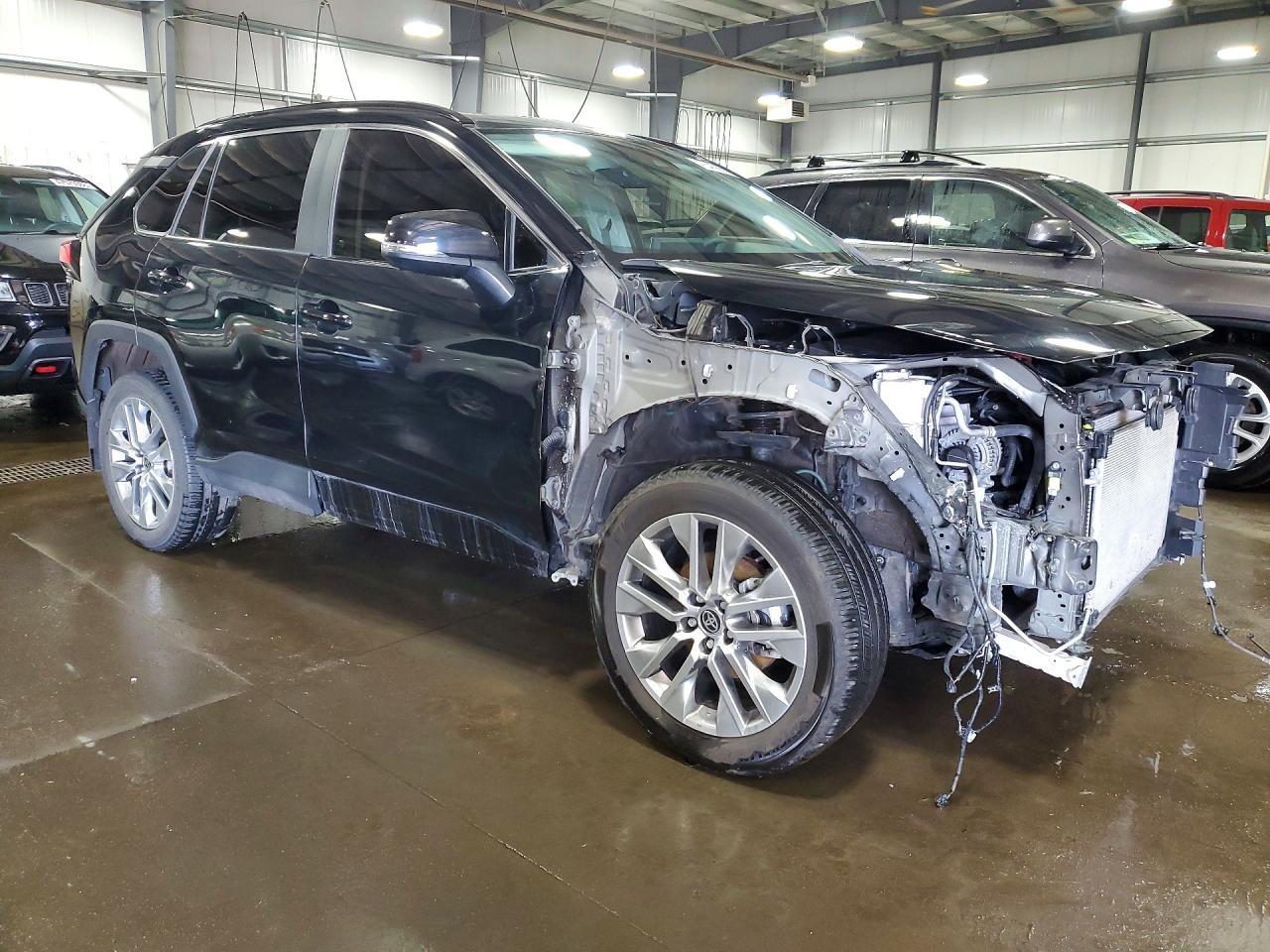 2023 Toyota Rav4 Xle Premium - Фото 4