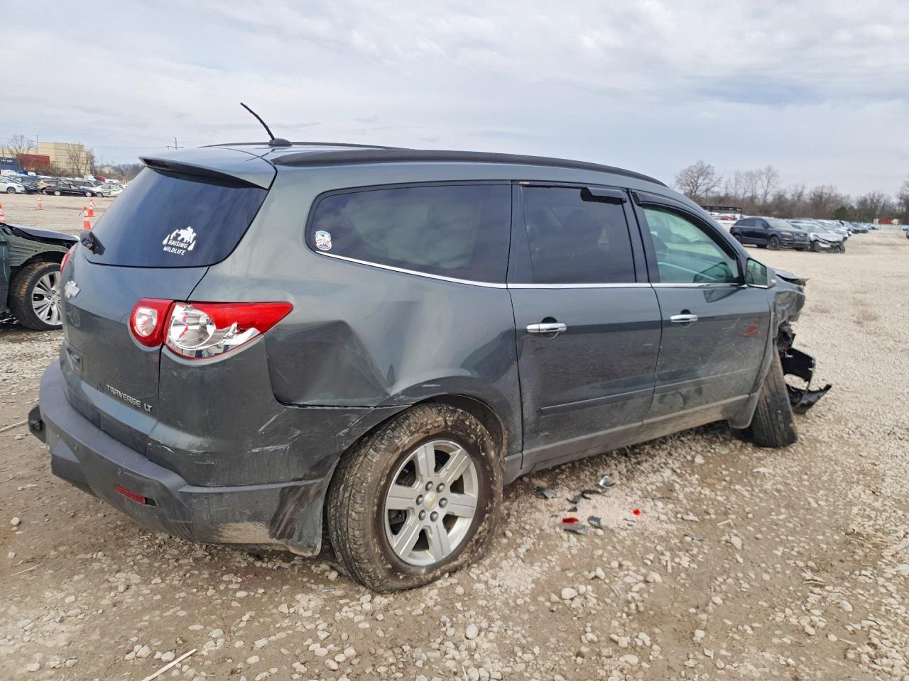 2011 Chevrolet Traverse Lt - Image 3