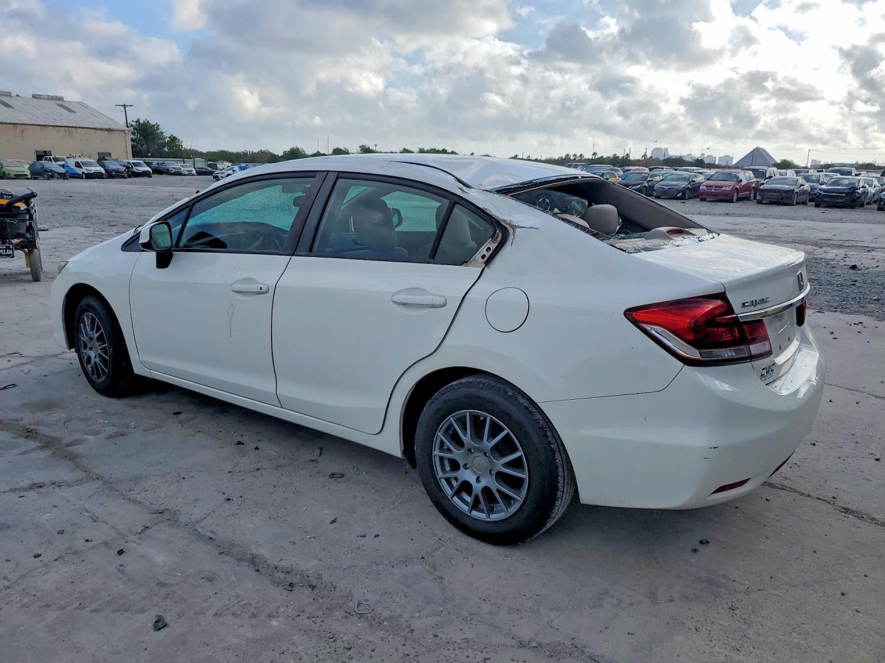 2013 Honda Civic Lx - Фото 2