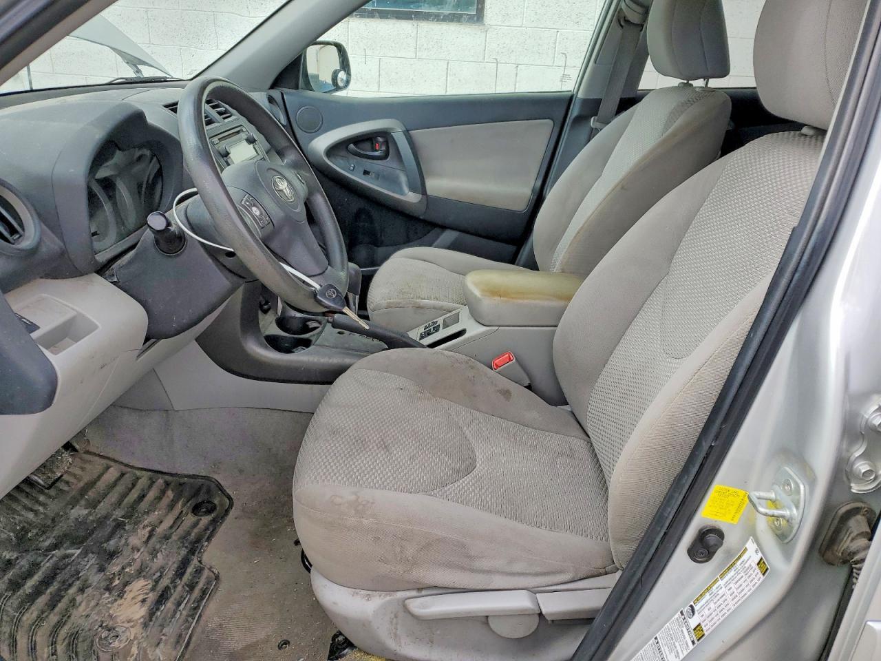 2012 Toyota Rav4 Base - Image 7