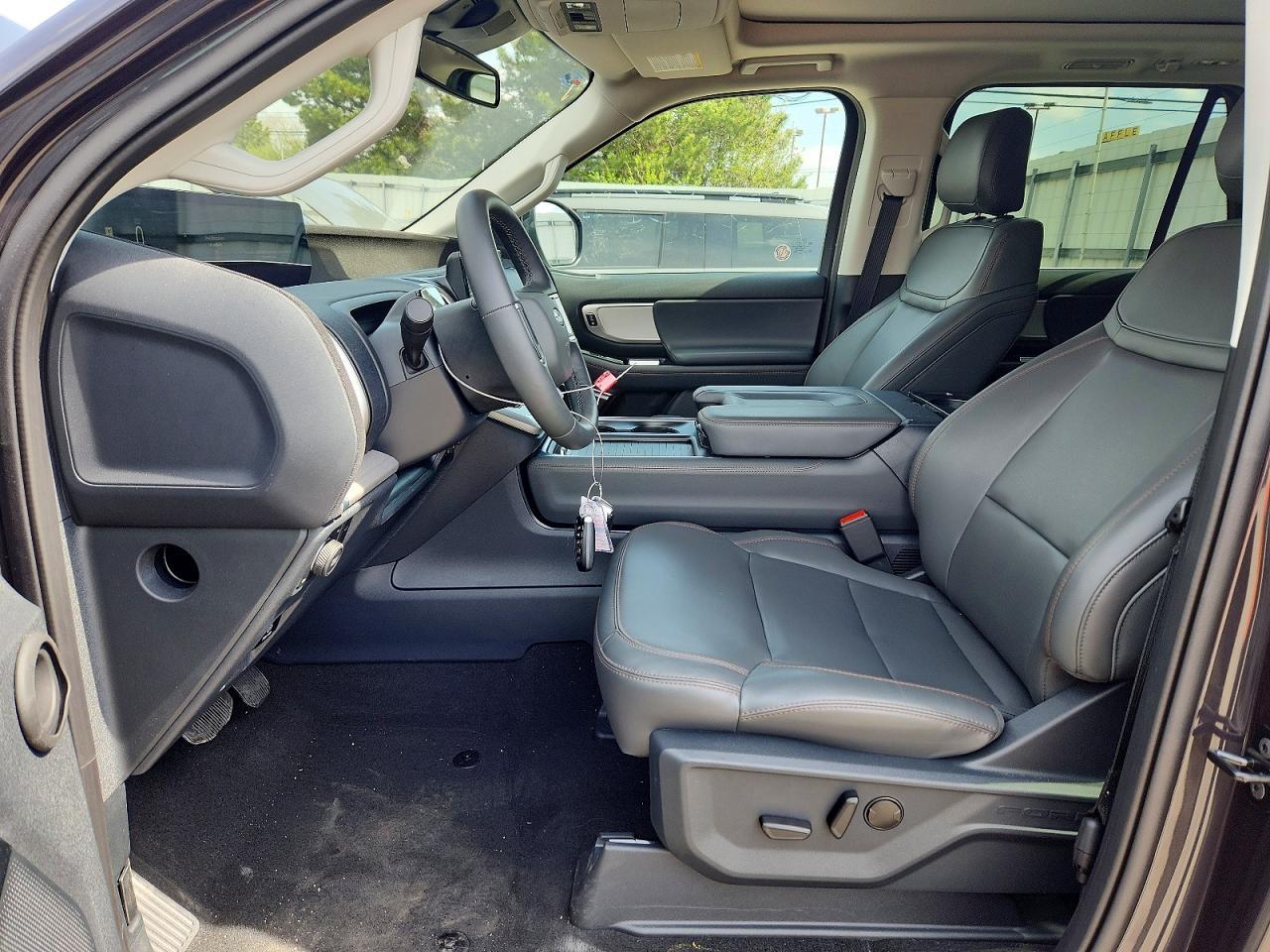 2025 Ford Expedition Max Active - Фото 7