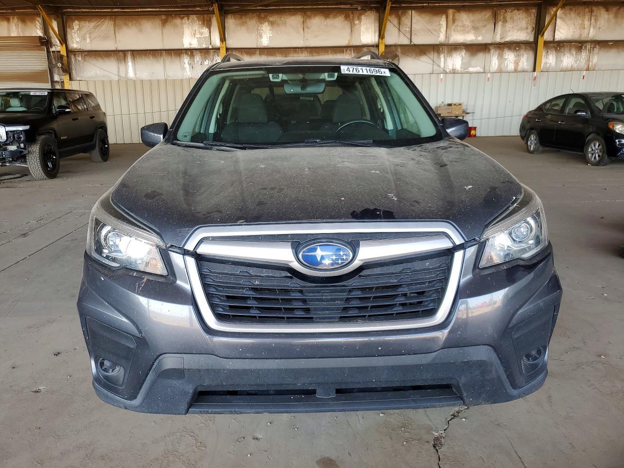 2020 Subaru Forester Premium - Image 5