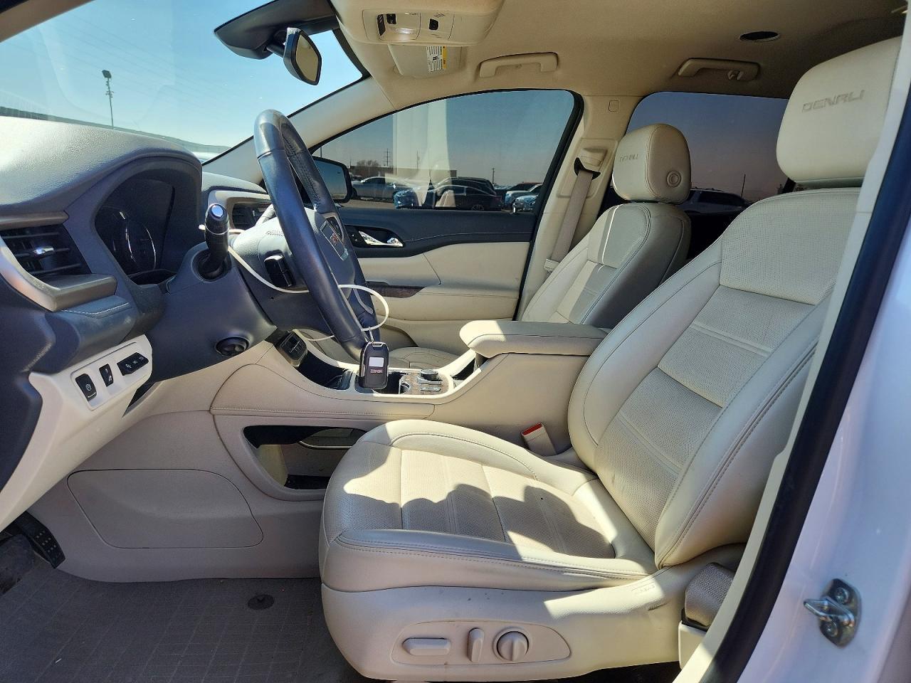 2021 GMC Acadia Denali - Фото 7