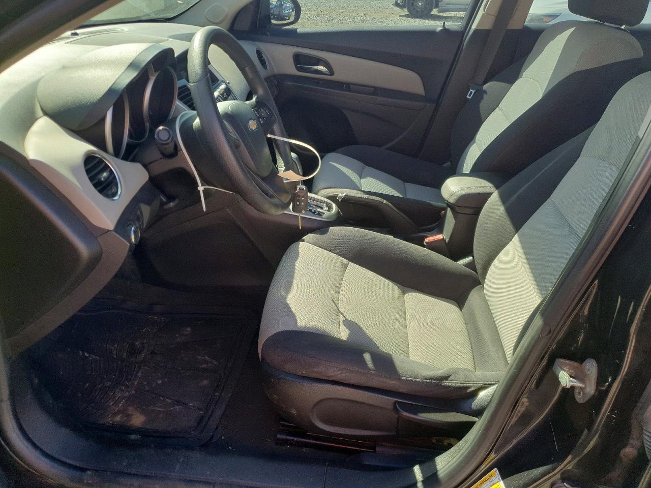 2015 Chevrolet Cruze Ls - Фото 7