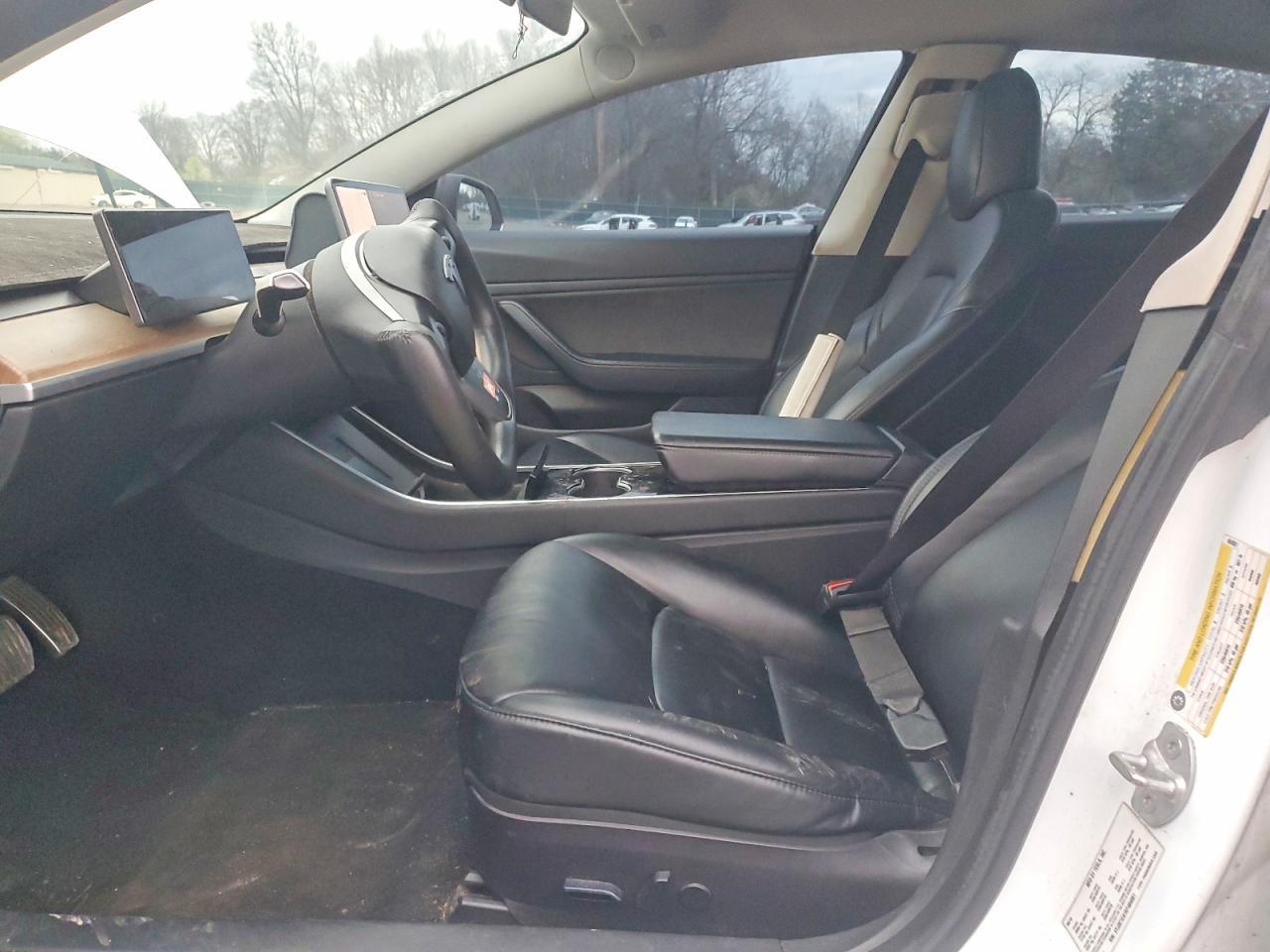 2019 Tesla Model 3 - Фото 7