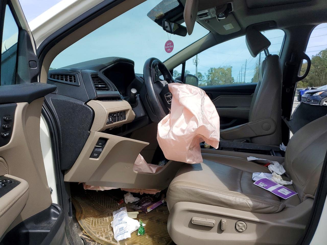 2019 Honda Odyssey - Image 7
